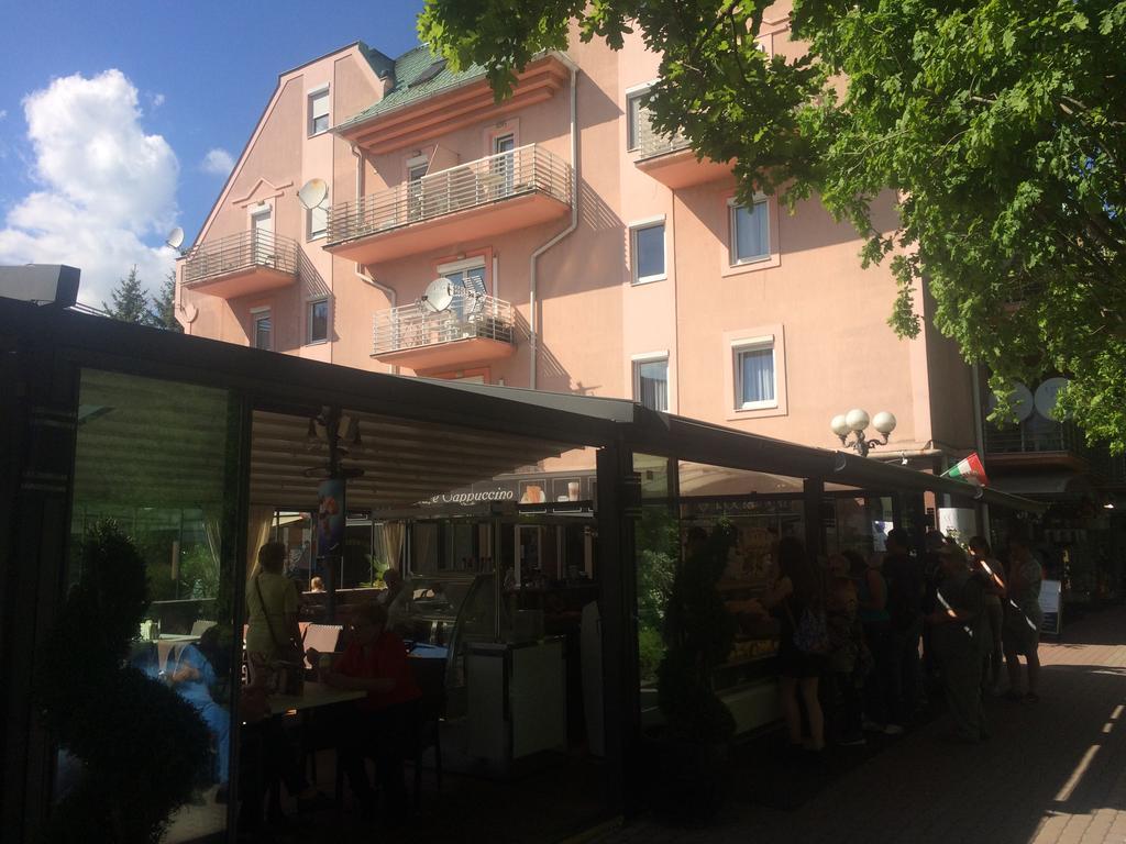 City Center Apartments Hévíz Eksteriør bilde